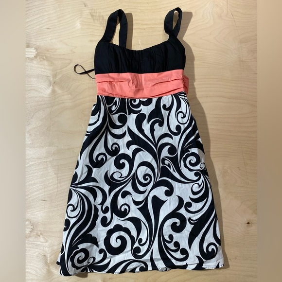 Strappy Dress by Dress Barn size 4 (IO) - Picture 3 of 12